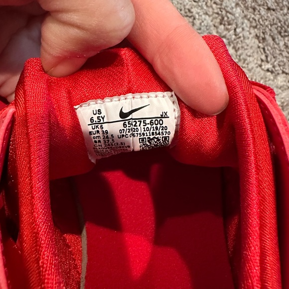 Nike Youth sneakers - Picture 2 of 5